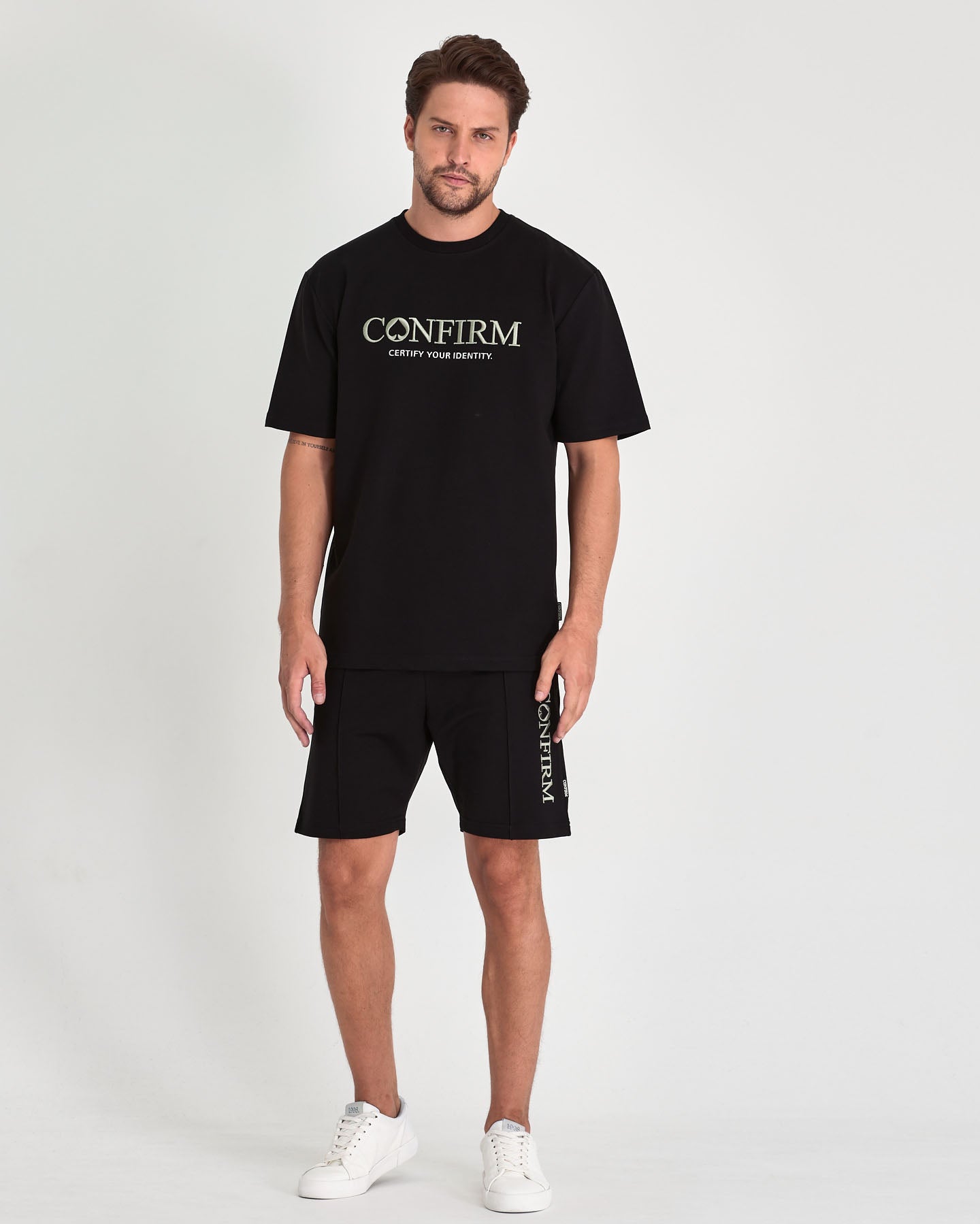 Soft solid T-shirt oversized | black