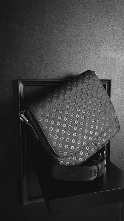 Monogram Pebble | Messenger S